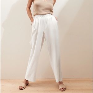 Linen Straight Pull-On Pant